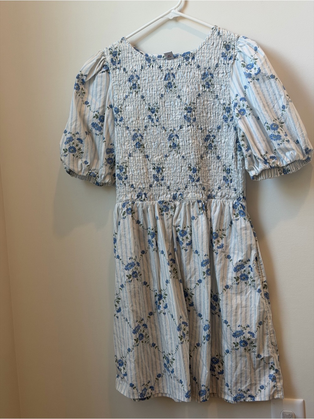 Old Navy Blue and White Floral Smocked Puff Sleeve Dress